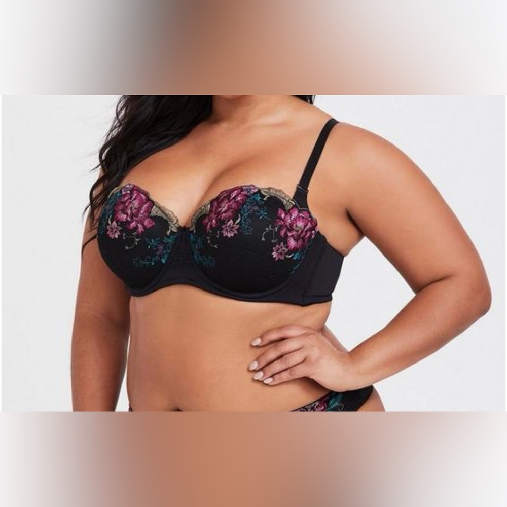 TORRID Black Floral Embroidered Push-Up Strapless Bra